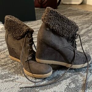 Wedge Booties Brown 9